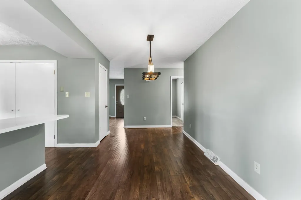 474 Denver Lane Lexington KY 40503