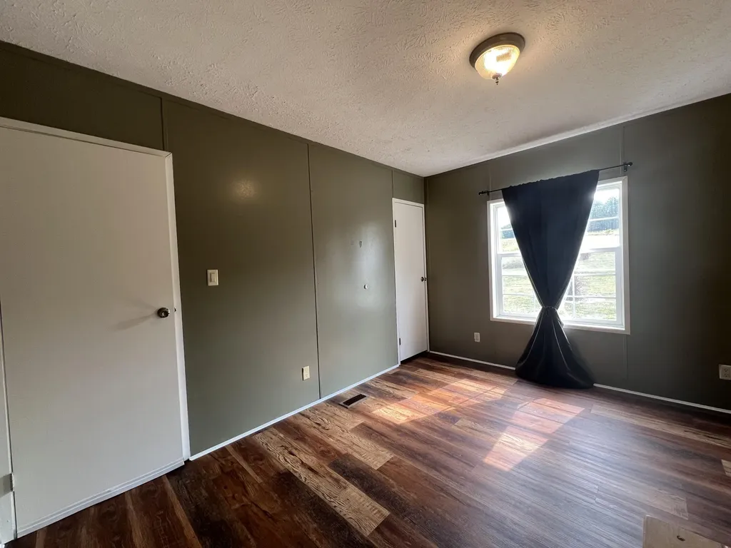 4790 Claxon Ridge Road Owenton KY 40359