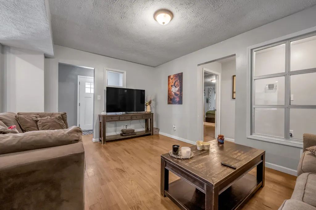 188 Eddie Street Lexington KY 40508