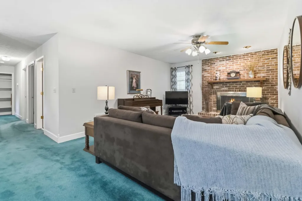 1242 Yorkshire Estates Road London KY 40744