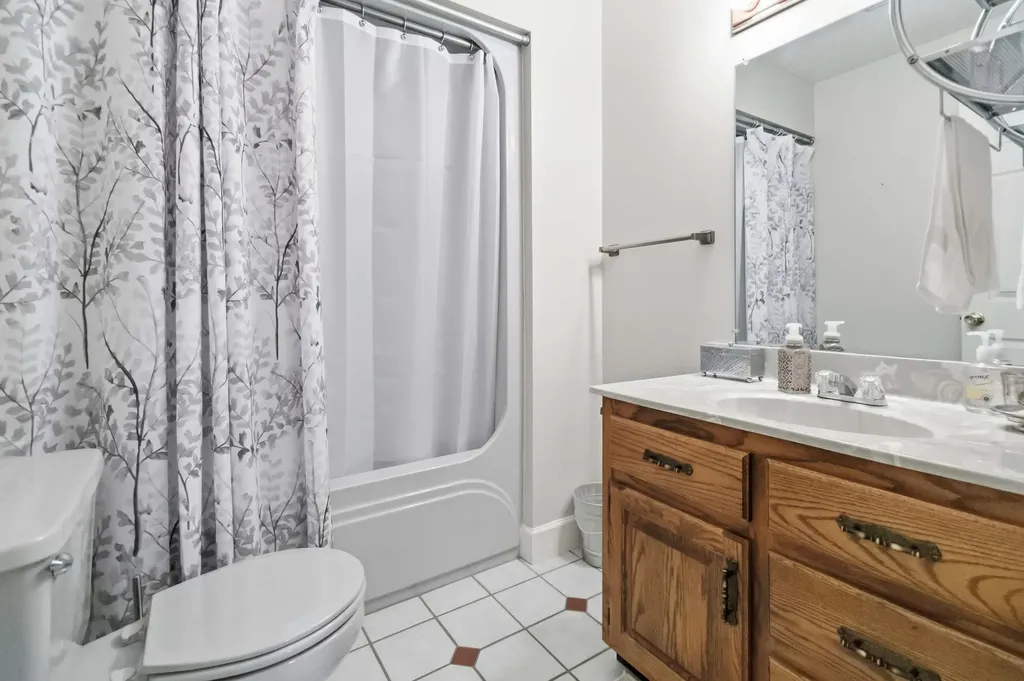 1242 Yorkshire Estates Road London KY 40744