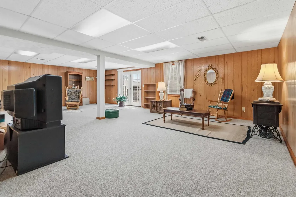 1242 Yorkshire Estates Road London KY 40744