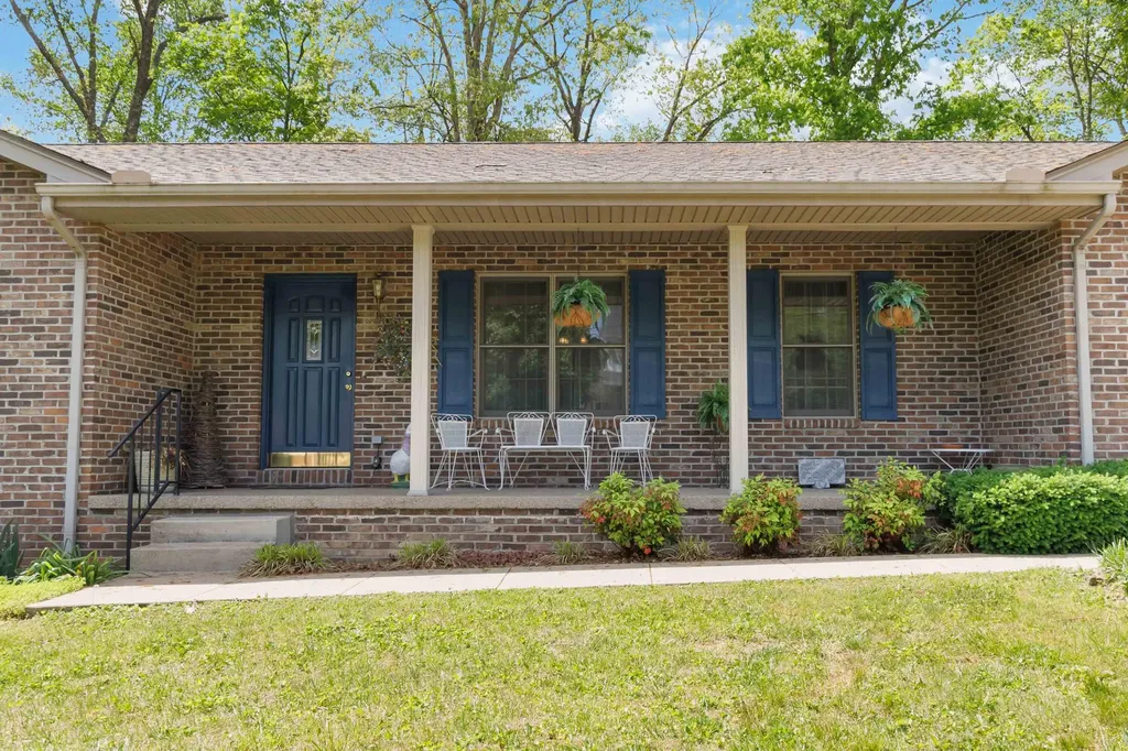 1242 Yorkshire Estates Road London KY 40744