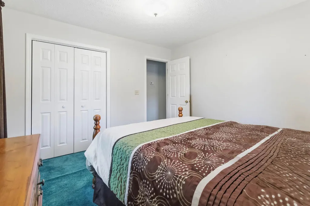 1242 Yorkshire Estates Road London KY 40744