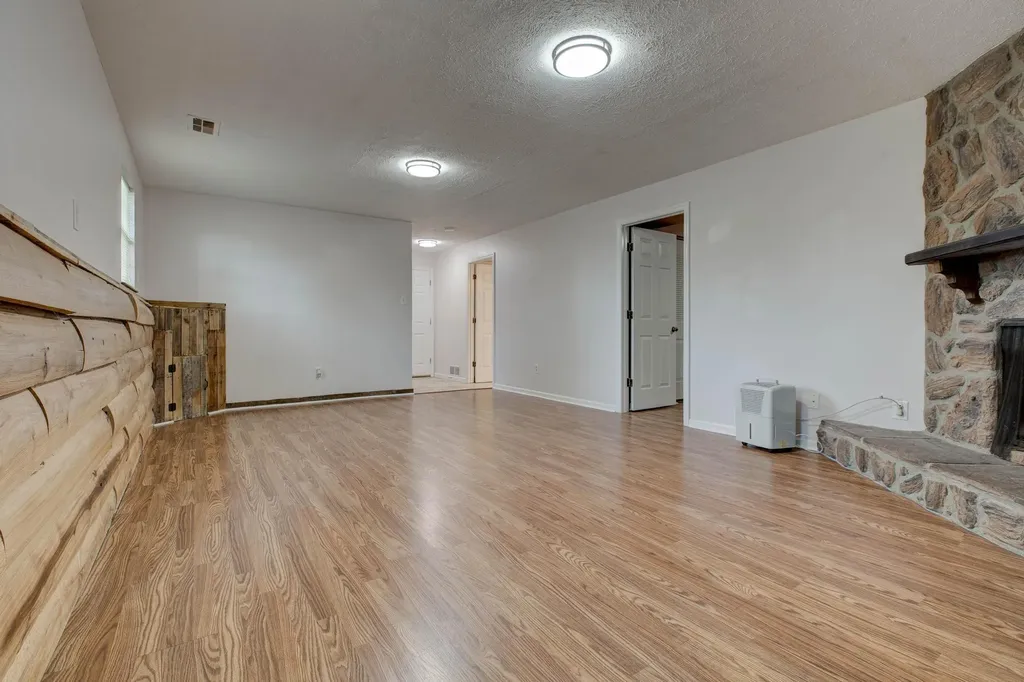 618 Westmeade Drive Winchester KY 40391