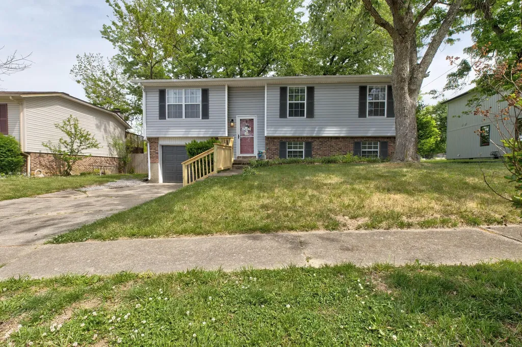 618 Westmeade Drive Winchester KY 40391