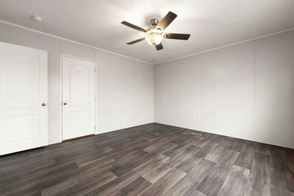 67 Wolf Bend East Bernstadt KY 40729