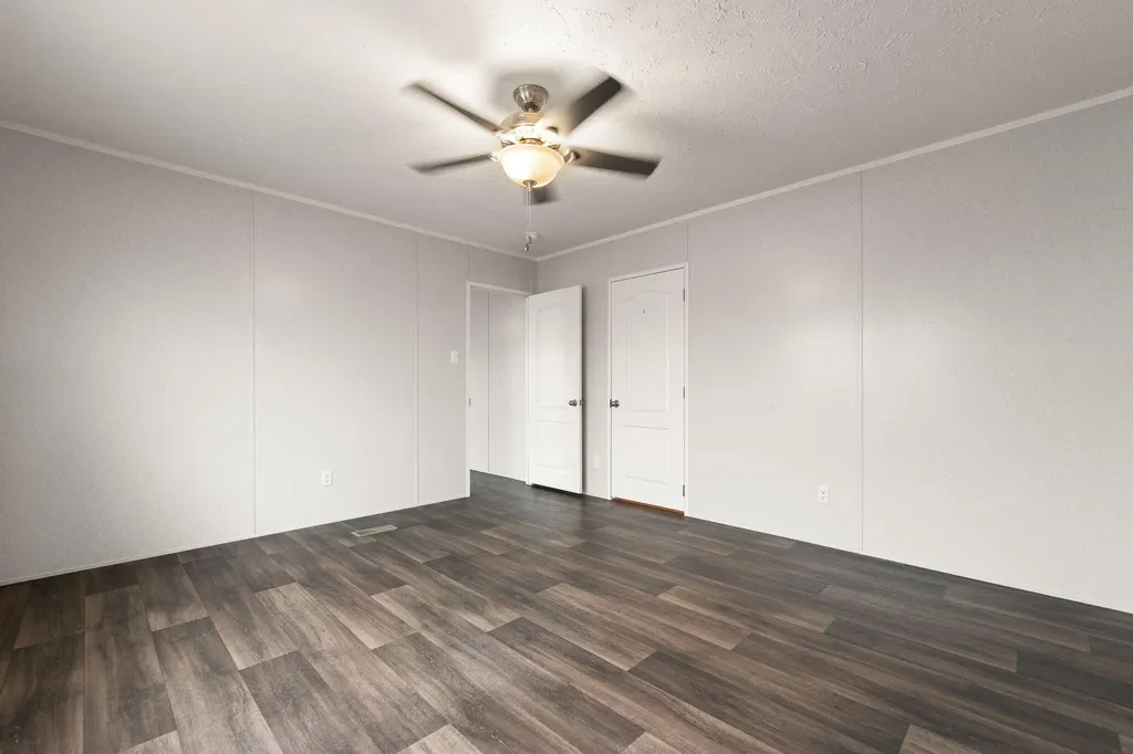 67 Wolf Bend East Bernstadt KY 40729