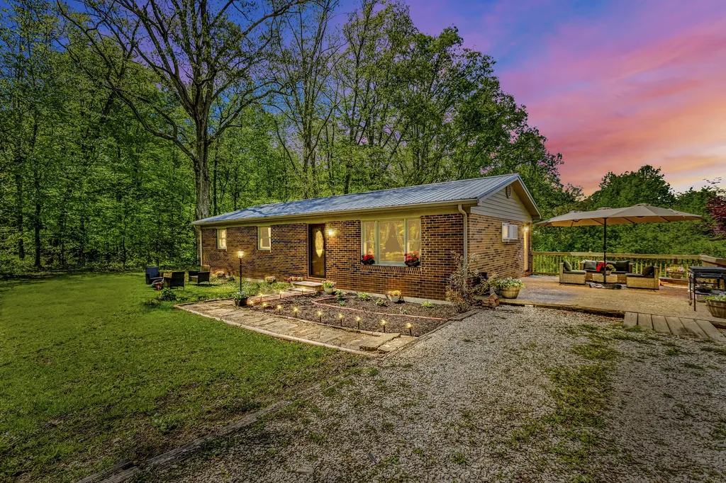 218 Woodside Lane West Liberty KY 41472