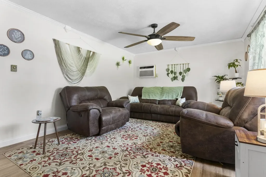 218 Woodside Lane West Liberty KY 41472