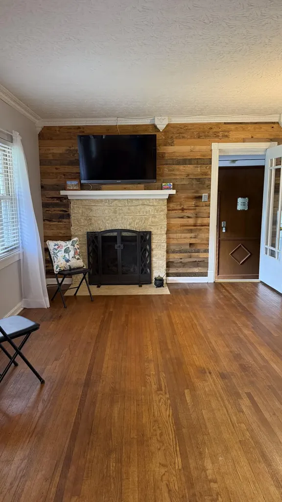 128 Cherry Road Berea KY 40403
