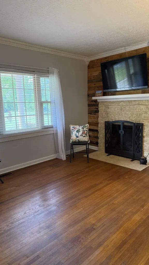 128 Cherry Road Berea KY 40403
