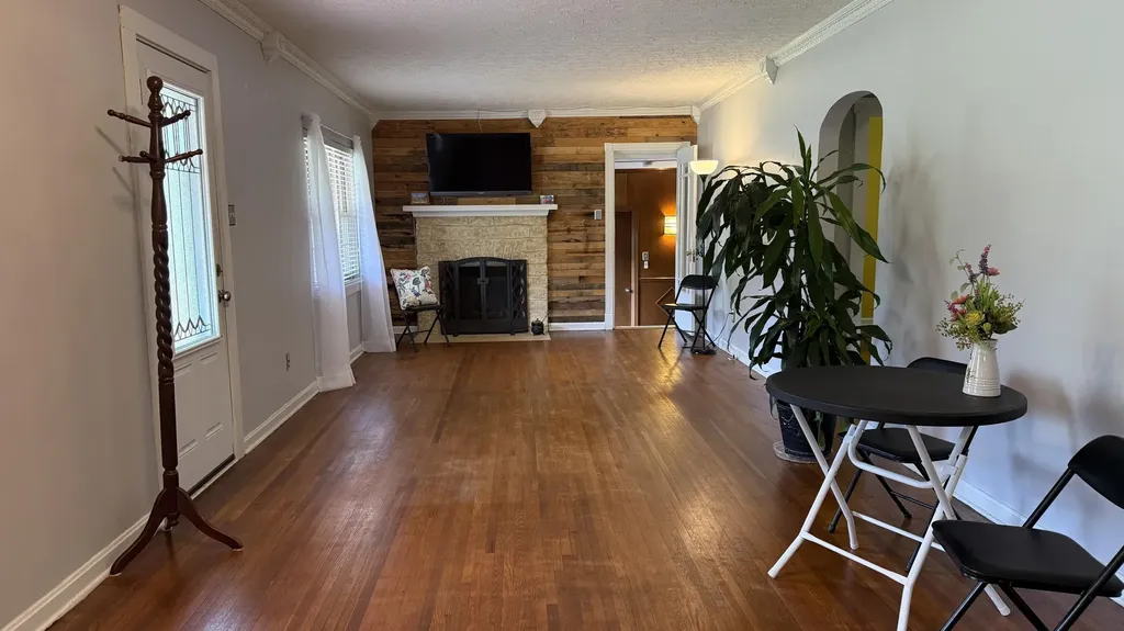 128 Cherry Road Berea KY 40403