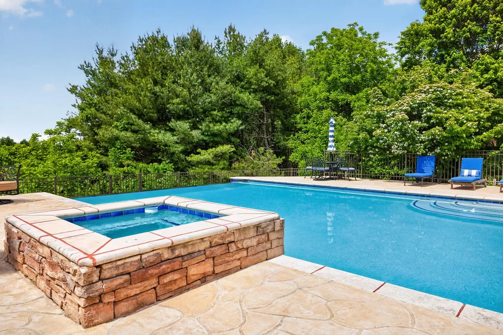 300 Chrisman Lane Danville KY 40422
