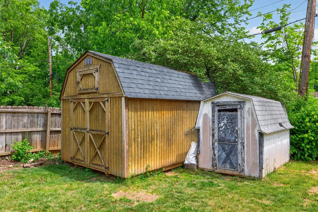 220 Rugby Road Lexington KY 40504