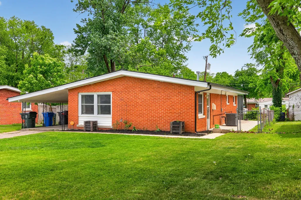220 Rugby Road Lexington KY 40504