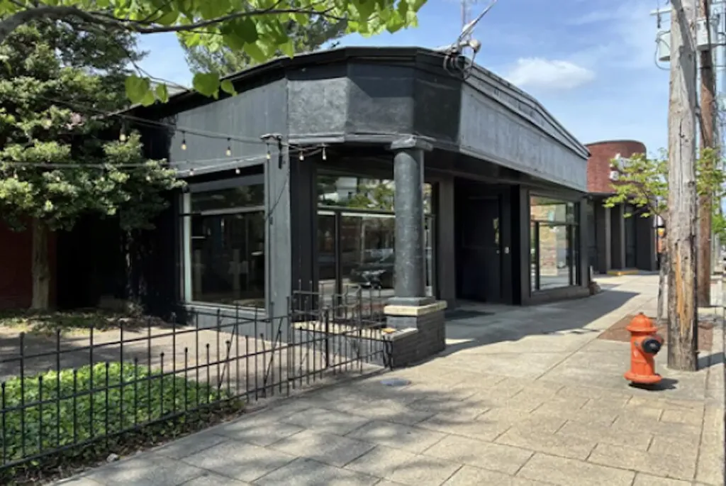 1328 Bardstown Road Louisville KY 40204