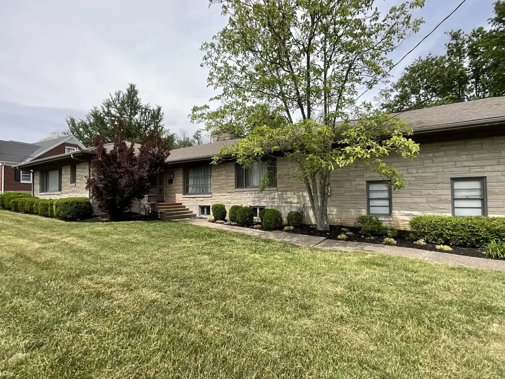 103 Sterling Avenue Mt Sterling KY 40353