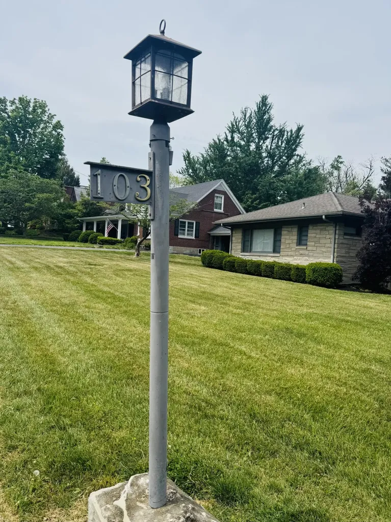 103 Sterling Avenue Mt Sterling KY 40353