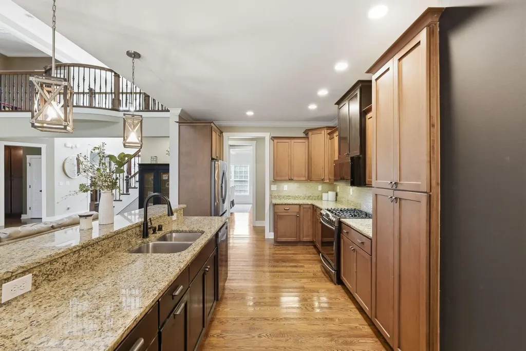 1008 Forrest Court Versailles KY 40383