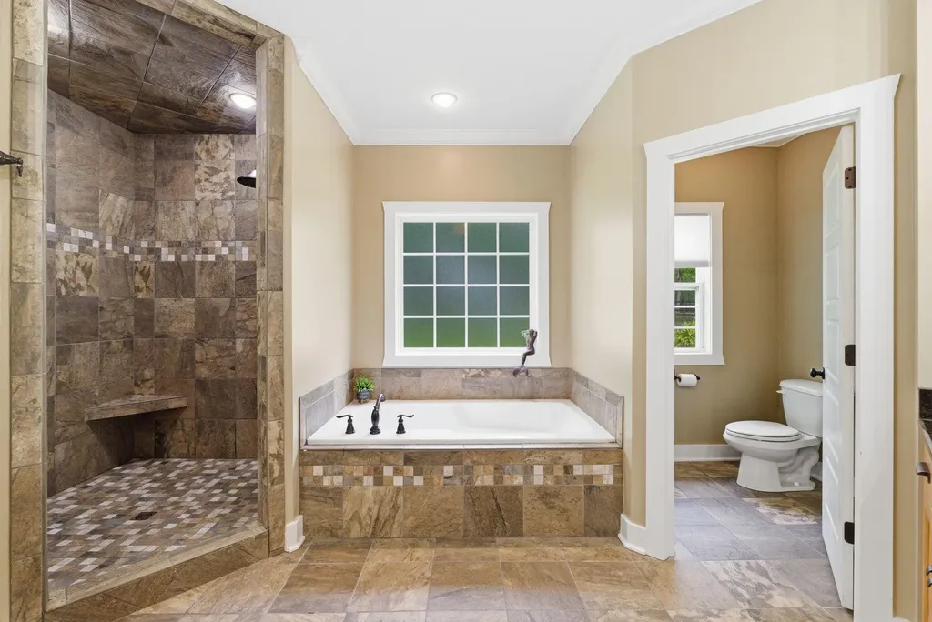 1008 Forrest Court Versailles KY 40383
