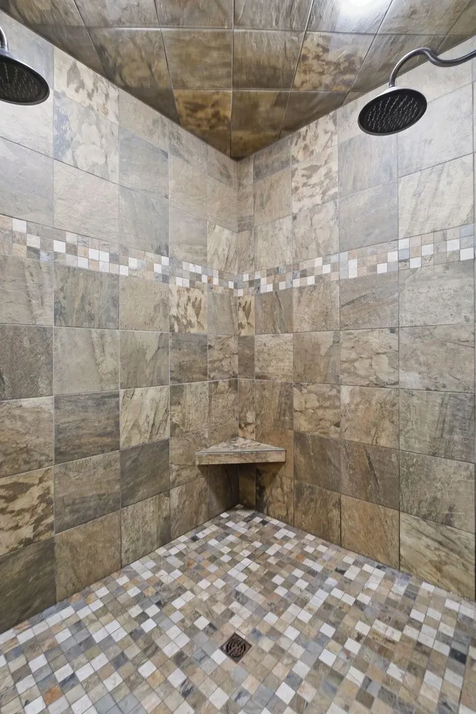1008 Forrest Court Versailles KY 40383