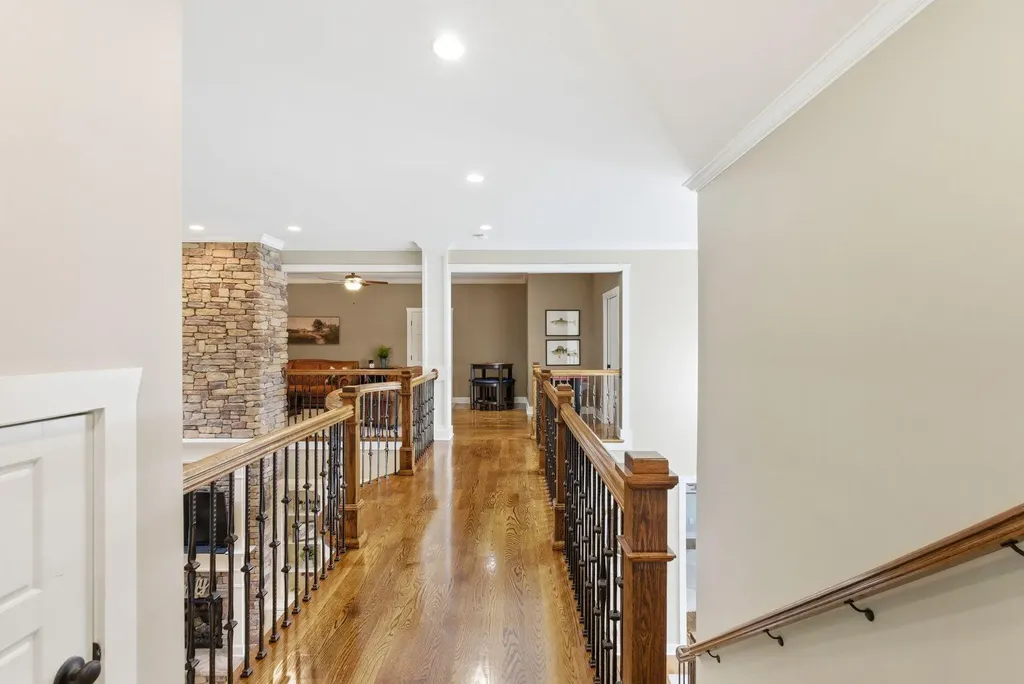 1008 Forrest Court Versailles KY 40383