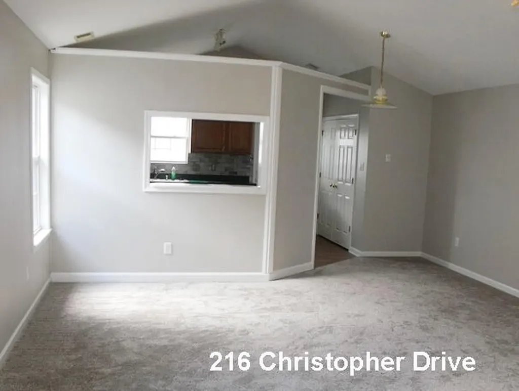 216 Christopher Drive Nicholasville KY 40356