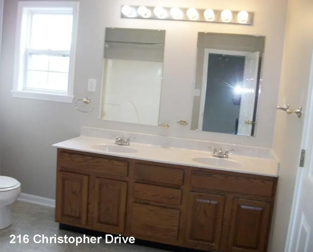 216 Christopher Drive Nicholasville KY 40356