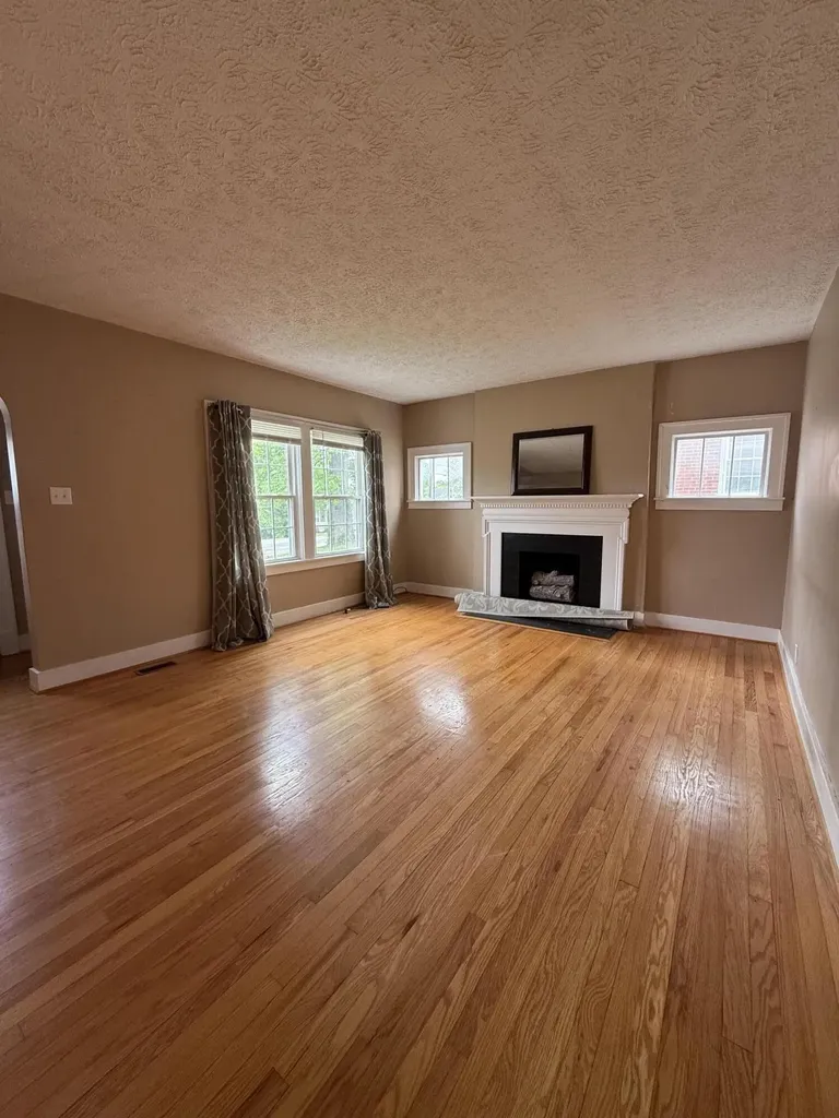 636 Beaumont Avenue Harrodsburg KY 40330