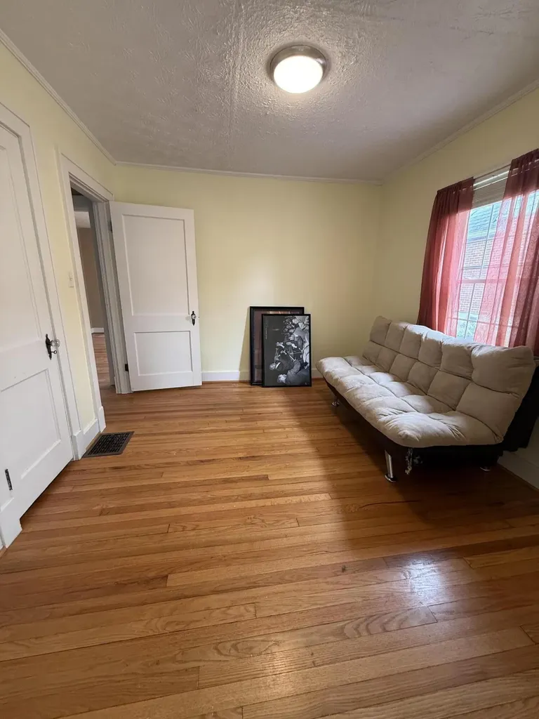 636 Beaumont Avenue Harrodsburg KY 40330