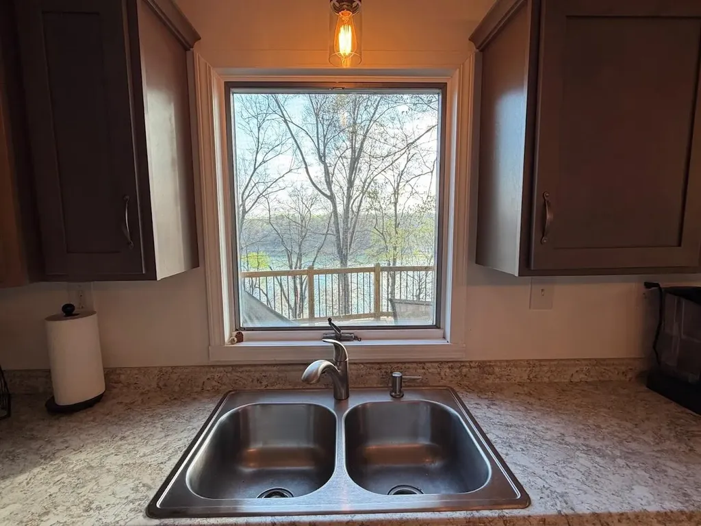 404 Lorel Dunbar Road Jamestown KY 42629