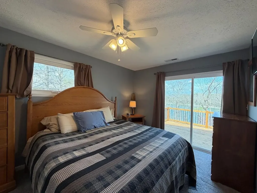 404 Lorel Dunbar Road Jamestown KY 42629