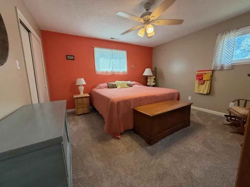 404 Lorel Dunbar Road Jamestown KY 42629