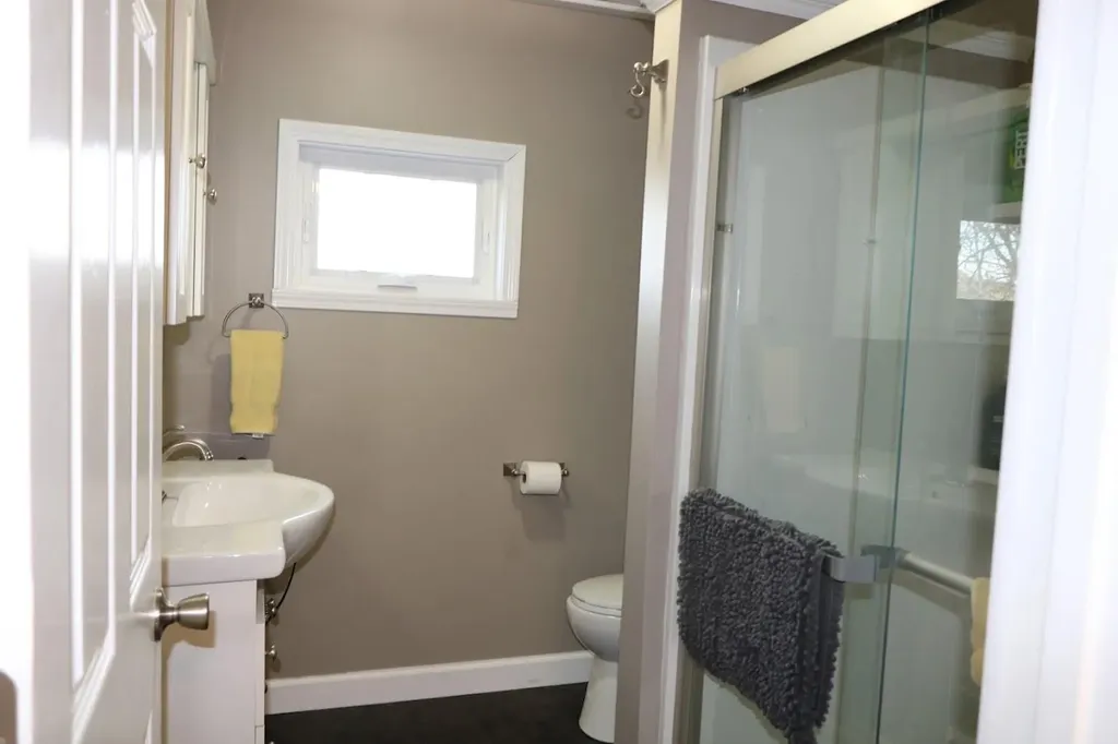404 Lorel Dunbar Road Jamestown KY 42629