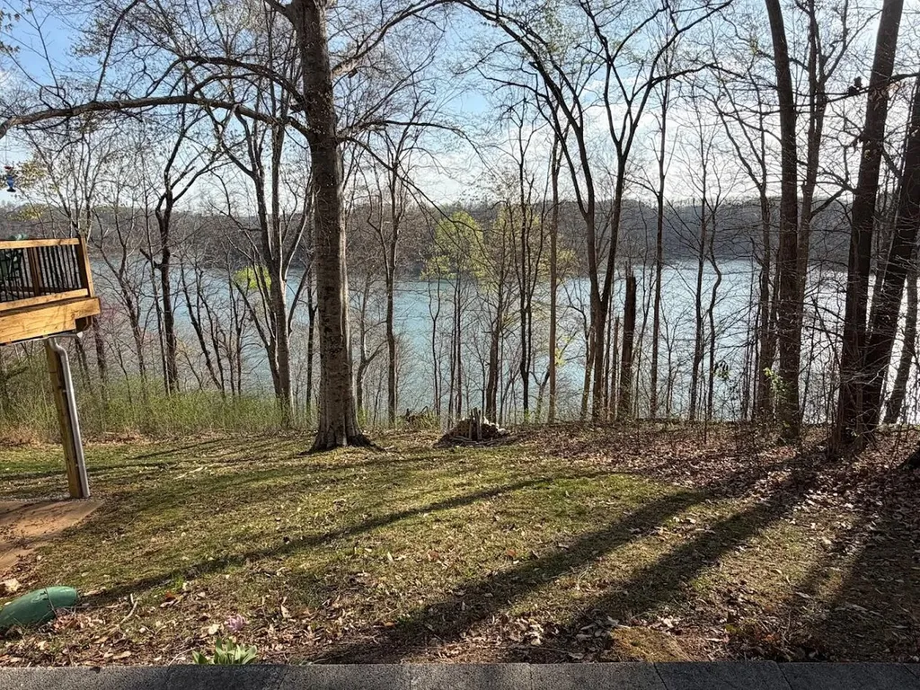 404 Lorel Dunbar Road Jamestown KY 42629