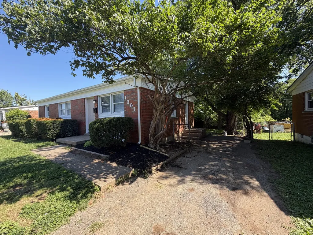 1861 Dunkirk Drive Lexington KY 40504