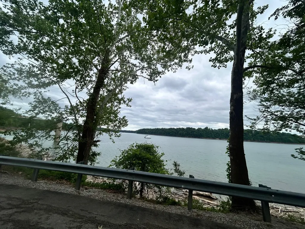 185 Waterworks Drive Somerset KY 42503