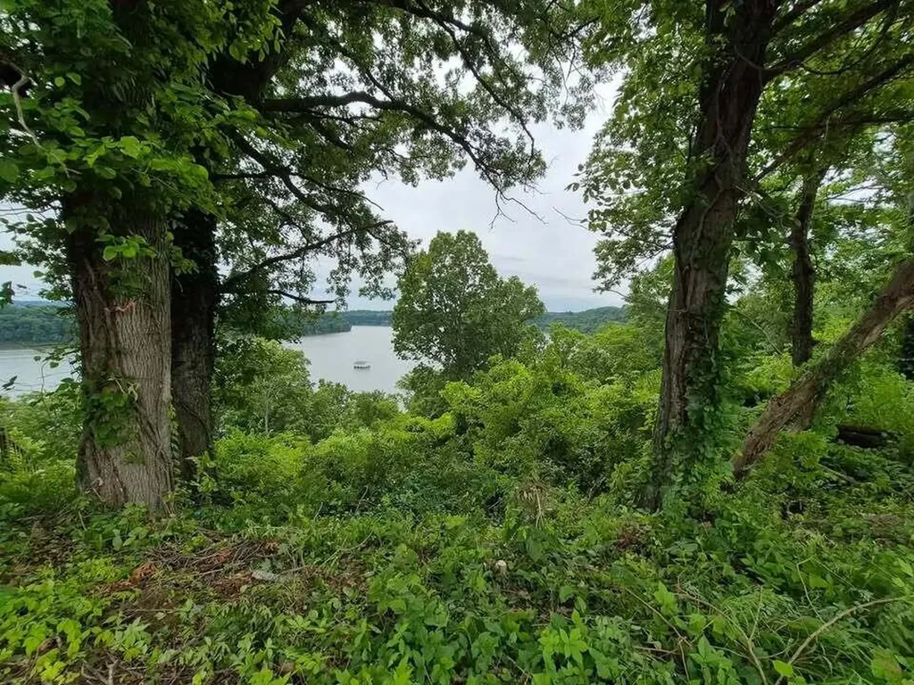 185 Waterworks Drive Somerset KY 42503