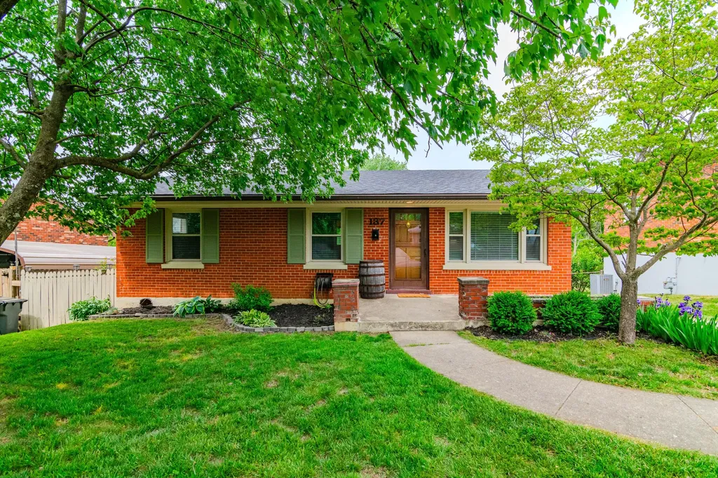 137 Newcastle Street Lexington KY 40504