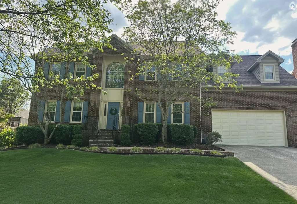 2604 Lyter Court Lexington KY 40513