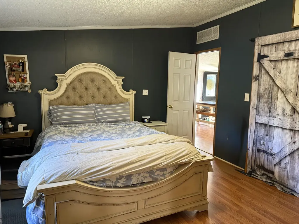 2755 Davis Lake Road Owenton KY 40359