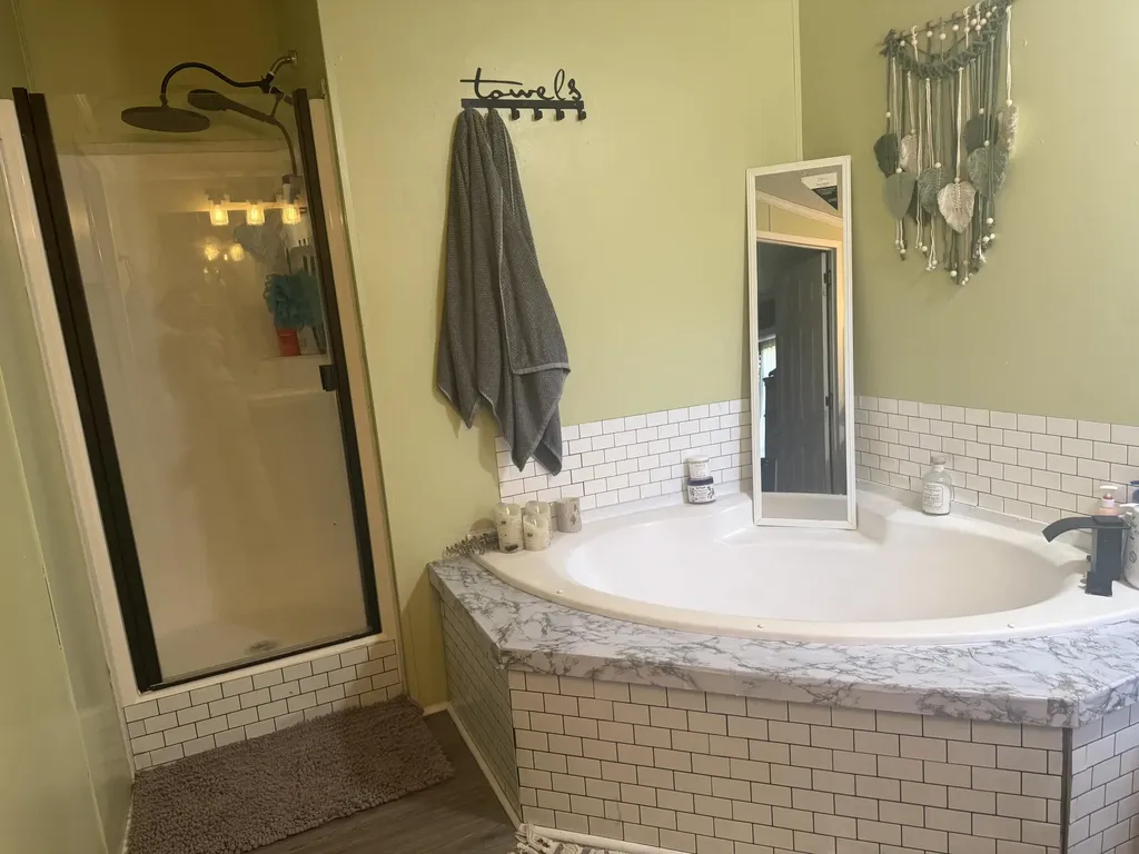 2755 Davis Lake Road Owenton KY 40359