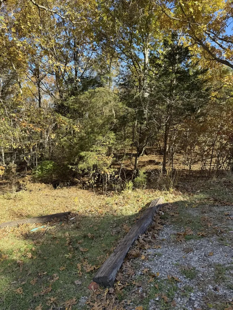 2755 Davis Lake Road Owenton KY 40359