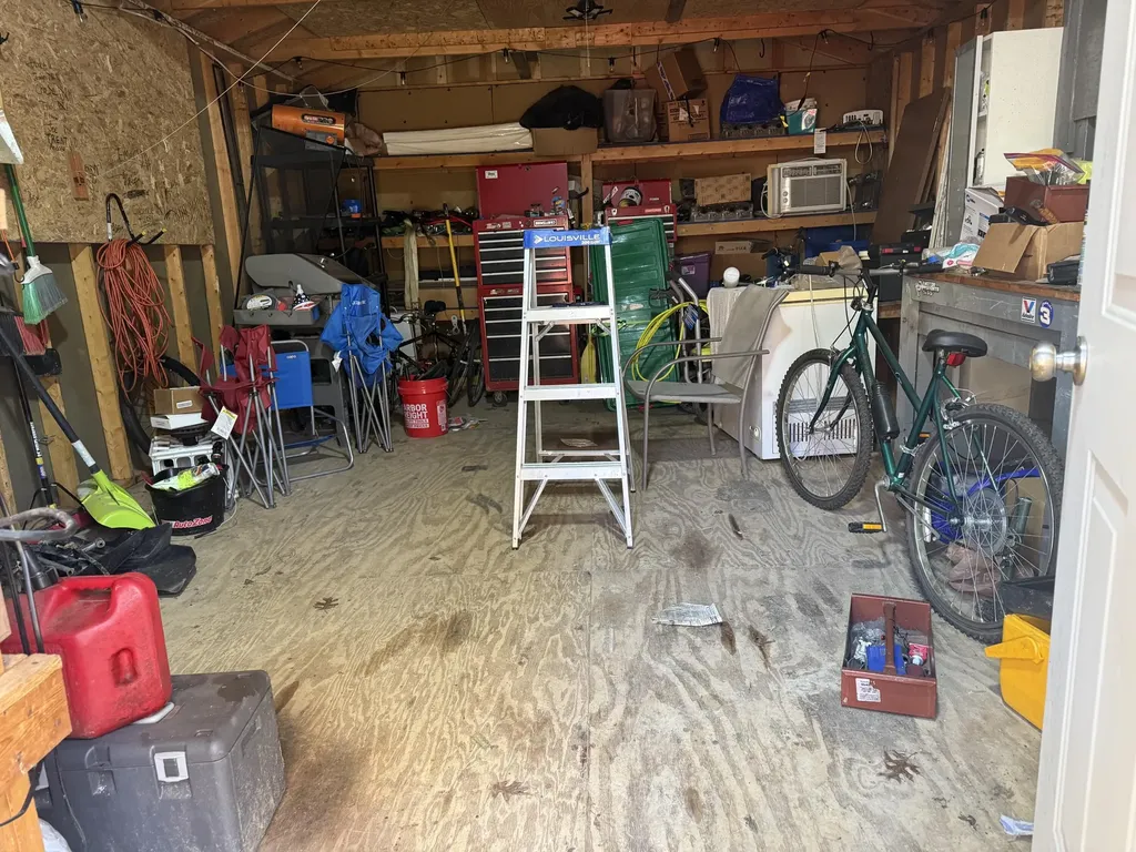 2755 Davis Lake Road Owenton KY 40359