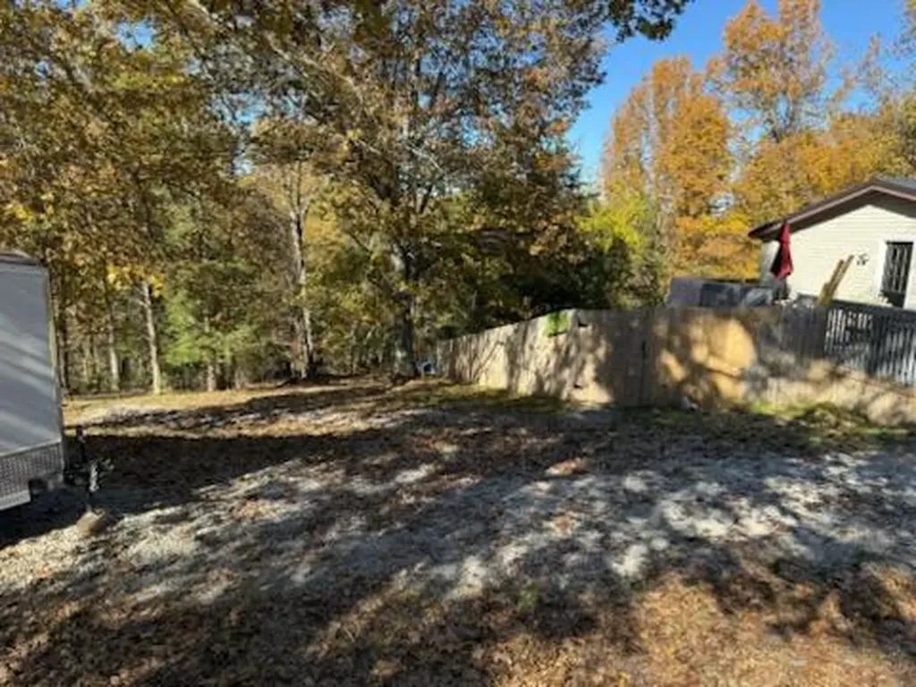 2755 Davis Lake Road Owenton KY 40359