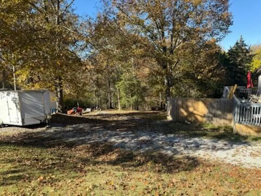 2755 Davis Lake Road Owenton KY 40359