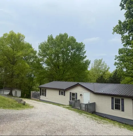 2755 Davis Lake Road Owenton KY 40359