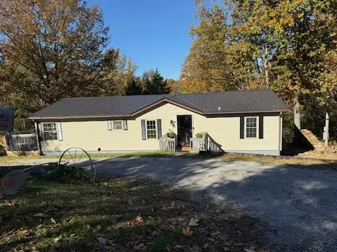 2755 Davis Lake Road Owenton KY 40359