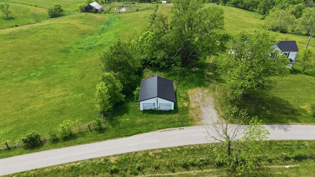 650 Gillispie Road Carlisle KY 40311
